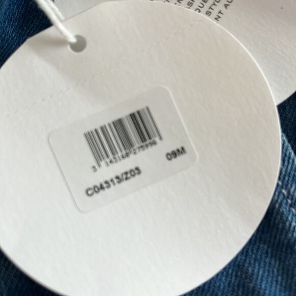 Chloe Girls Designer Baby Indigo Faded Jeans size 9 months - Picture 6 of 7